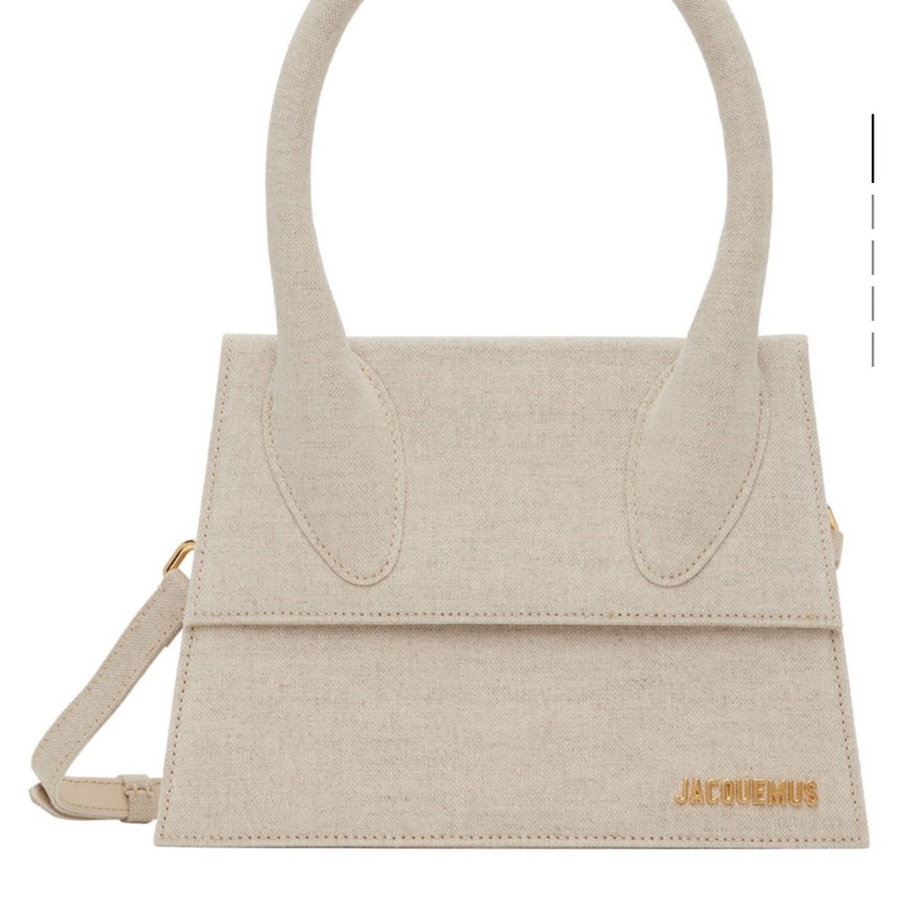 JACQUEMUS
Beige 'Le Grand Chiquito' Top Handle Bag
$1465 CAD